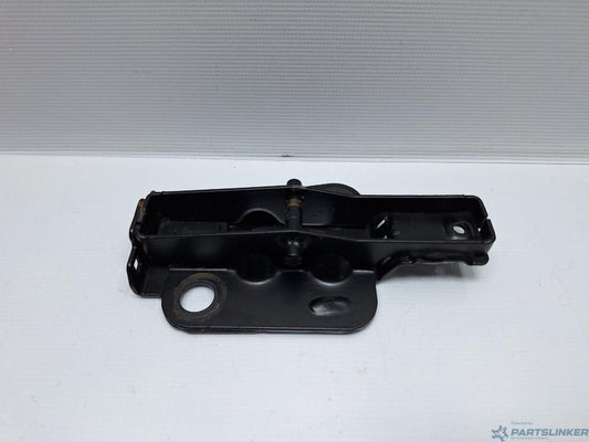 Prindere scaune pasageri VOLKSWAGEN CADDY III Estate (2KB, 2KJ, 2CB, 2CJ) [ 2004 - 2015 ] TDI (BJB, BLS) 77KW|105HP OEM 2K5883286
