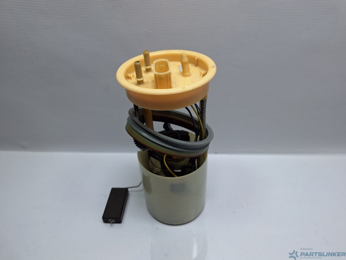 Pompa motorina din rezervor VOLKSWAGEN CADDY III Estate (2KB, 2KJ, 2CB, 2CJ) [ 2004 - 2015 ] TDI (BJB, BLS) 77KW|105HP 2K0919050B