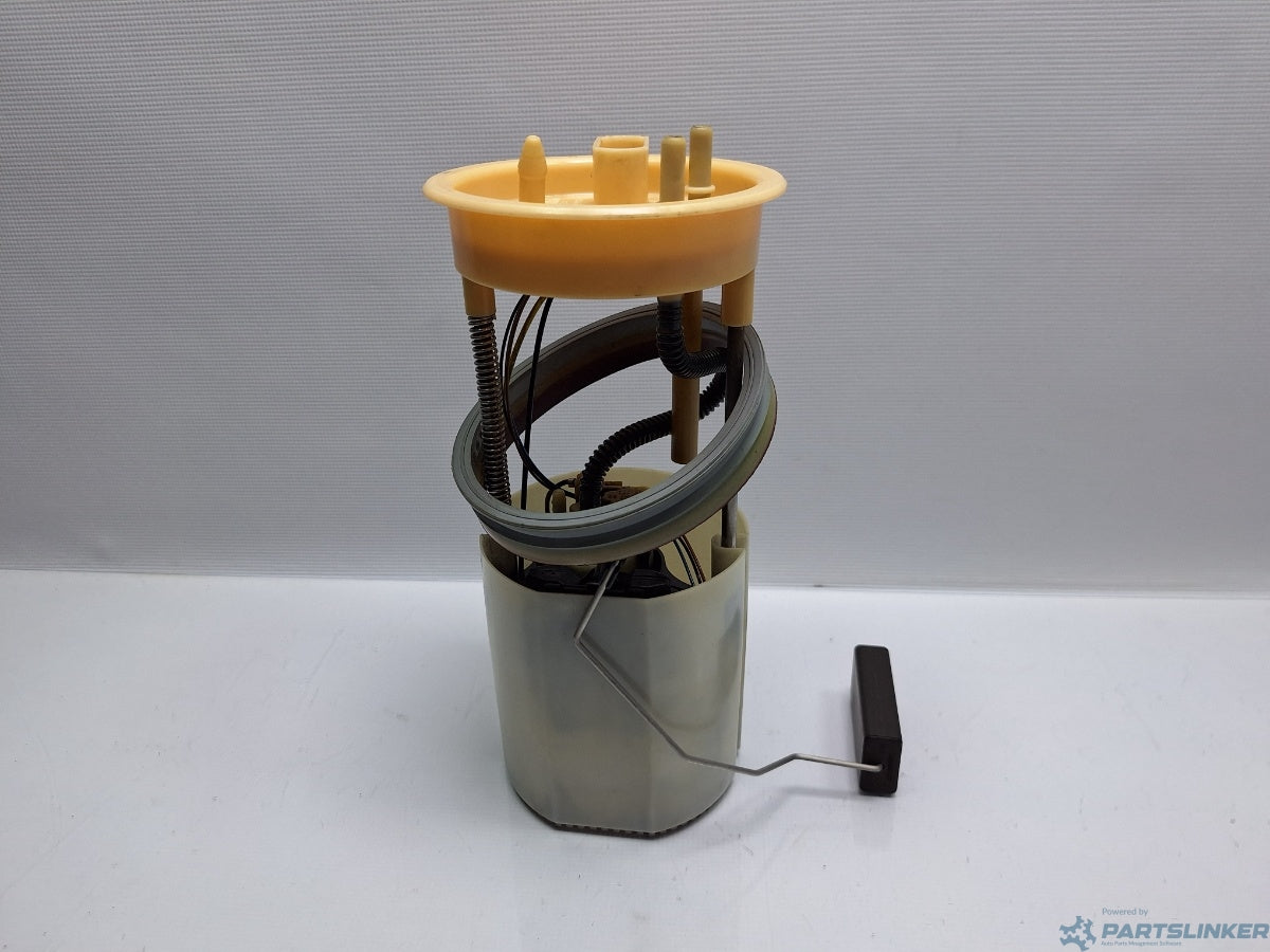 Pompa motorina din rezervor VOLKSWAGEN CADDY III Estate (2KB, 2KJ, 2CB, 2CJ) [ 2004 - 2015 ] TDI (BJB, BLS) 77KW|105HP 2K0919050B