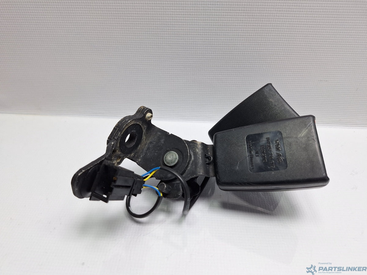Teaca centura stanga spate VOLKSWAGEN PASSAT Variant (3G5) [ 2014 - > ] TDI (CRLB, DBGA, DFGA) 110KW|150HP 8V0857739