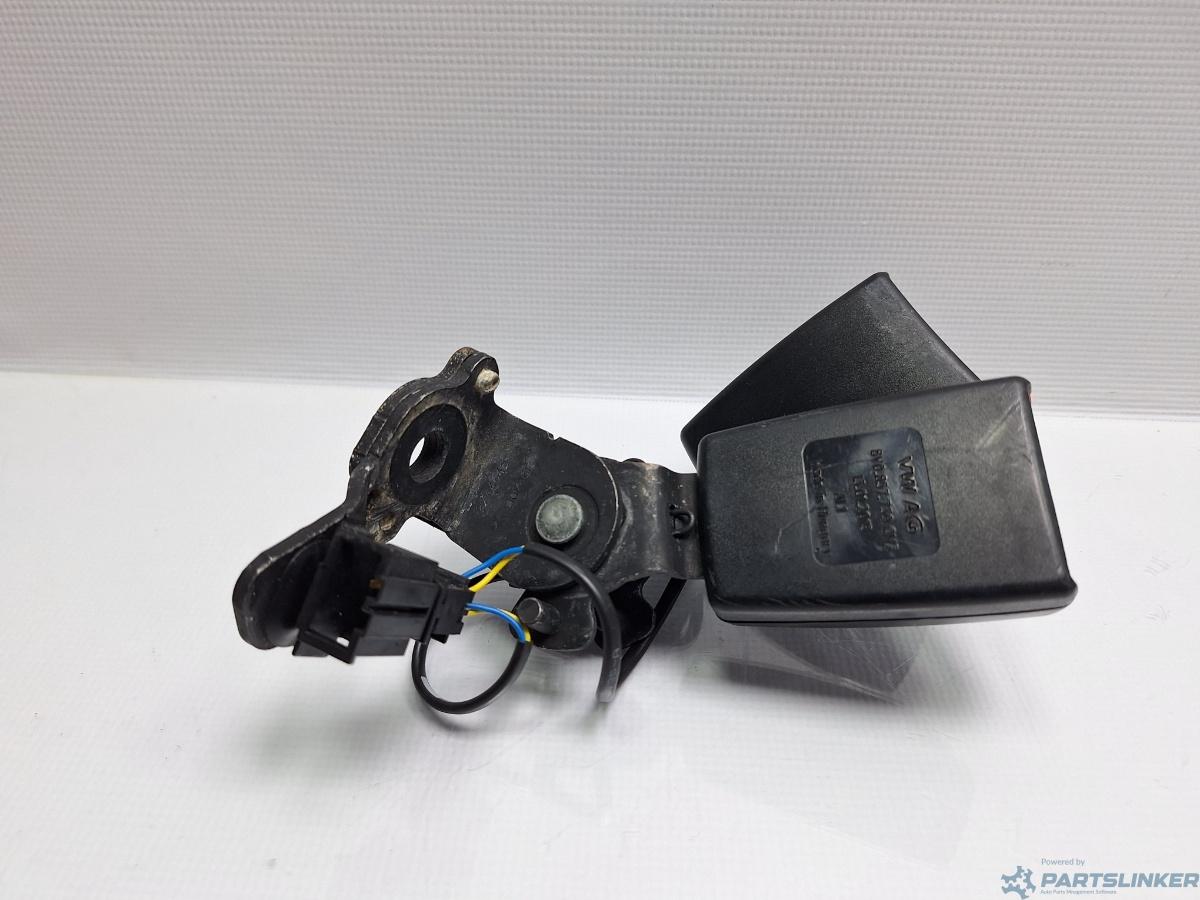 Teaca centura stanga spate VOLKSWAGEN PASSAT Variant (3G5) [ 2014 - > ] TDI (CRLB, DBGA, DFGA) 110KW|150HP OEM 8V0857739
