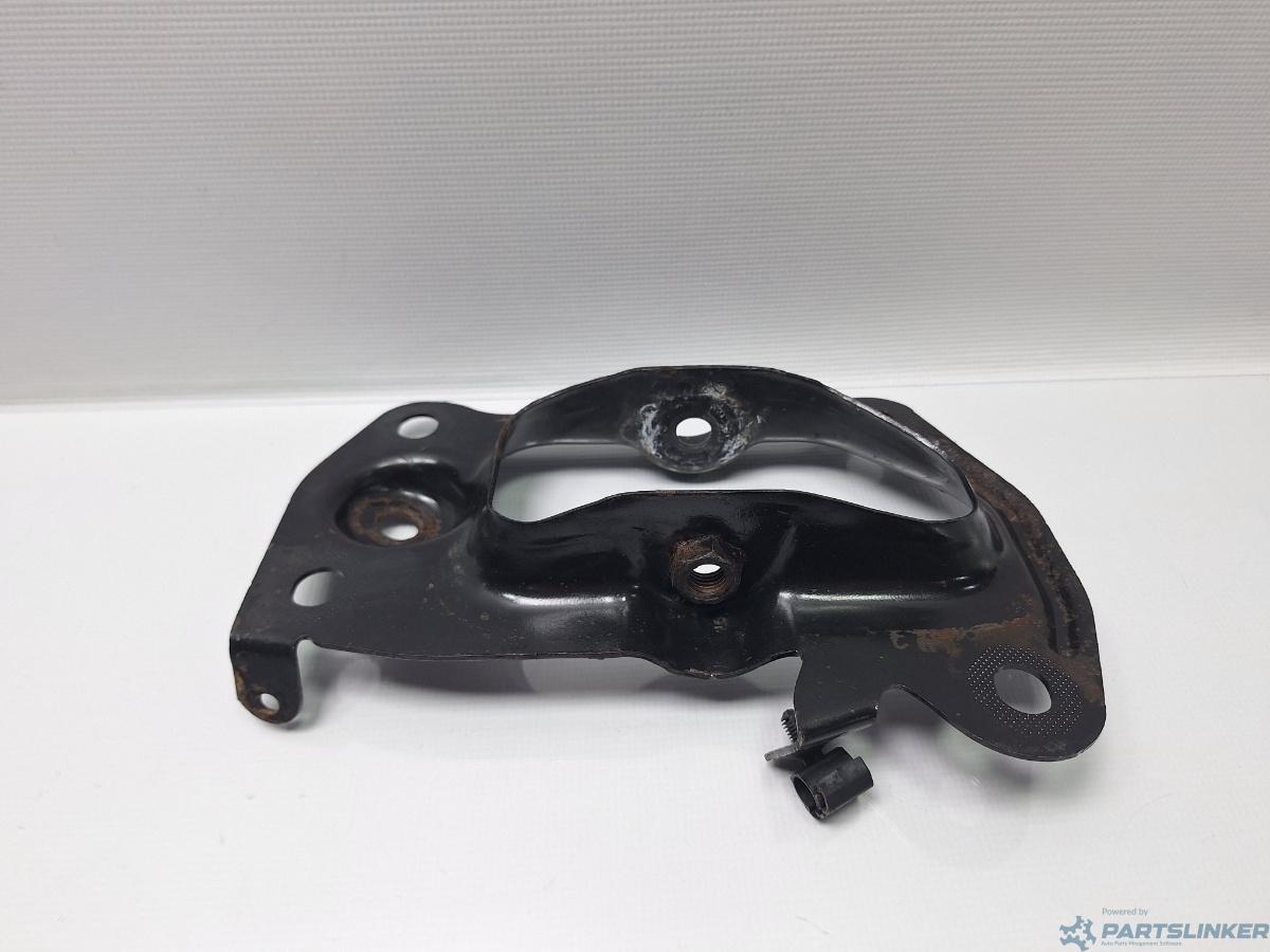 Suport punte dreapta spate VOLKSWAGEN PASSAT (365) [ 2010 - 2014 ] 1.6 TDi BlueMotion (CAYC) 77KW|105HP OEM 3C0505130B