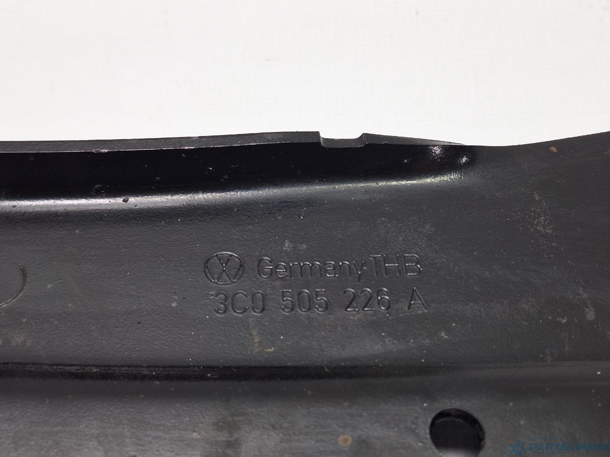 Brat bascula dreapta spate VOLKSWAGEN PASSAT (365) [ 2010 - 2014 ] 1.6 TDi BlueMotion (CAYC) 77KW|105HP OEM 3C0505226A