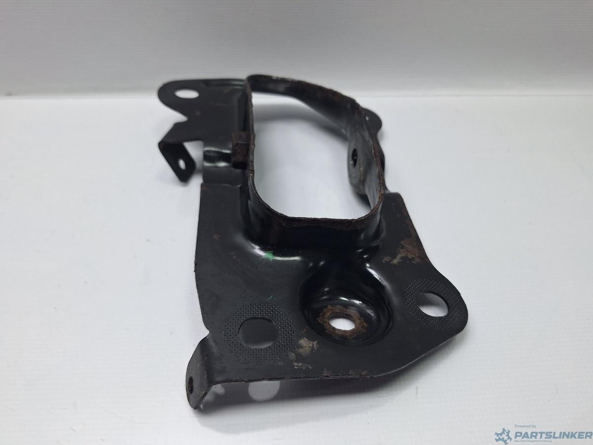 Suport punte stanga spate VOLKSWAGEN PASSAT (365) [ 2010 - 2014 ] 1.6 TDi BlueMotion (CAYC) 77KW|105HP OEM 3C0505129B