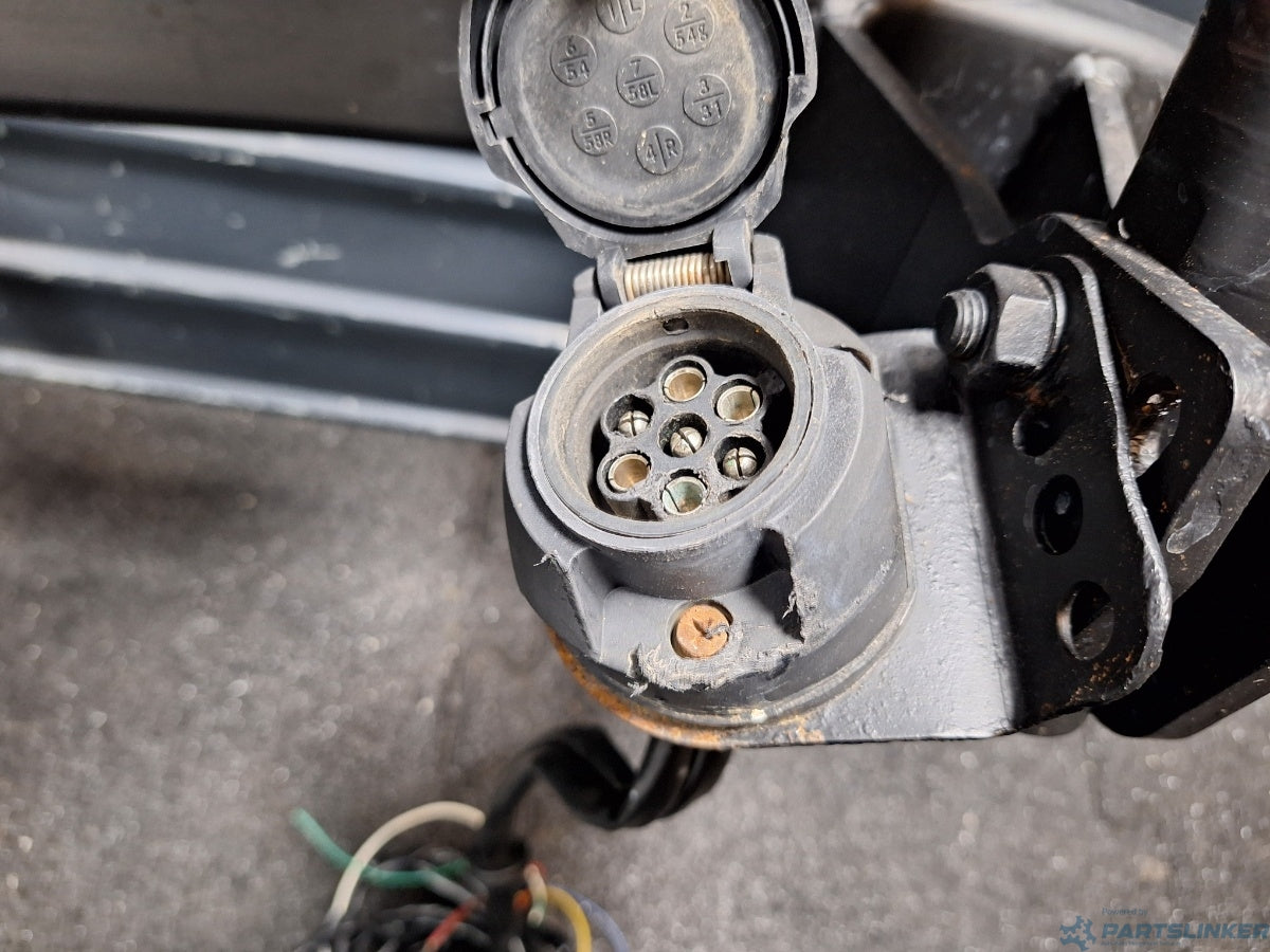 Carlig remorcare VOLKSWAGEN GOLF IV (1J1) [ 1997 - 2007 ] TDI (AGR, ALH) 66KW|90HP Bosal 027491