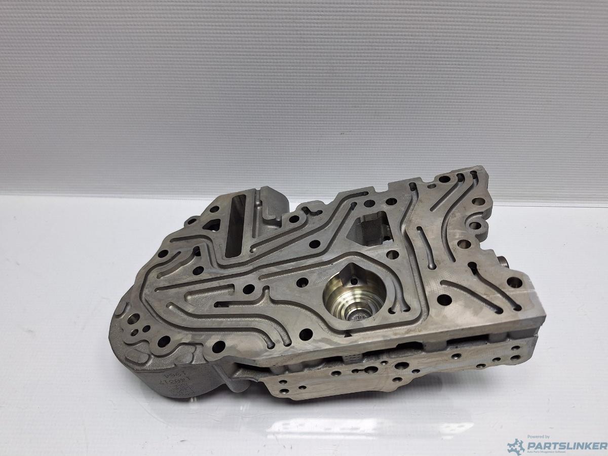 Corp bloc valve mecatronic cutie de viteze dsg AUDI A3 III (8V1, 8VK) [ 2012 - > ] TDI (CLHA) 77KW|105HP, AUDI A3 II Convertible (8P7) [ 2008 - 2013 ] TDI (CAYC) 77KW|105HP OEM 0AM325066AC