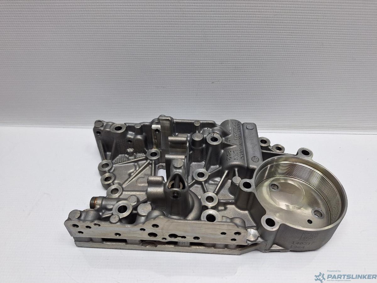 Corp bloc valve mecatronic cutie de viteze dsg AUDI A3 III (8V1, 8VK) [ 2012 - > ] TDI (CLHA) 77KW|105HP, AUDI A3 II Convertible (8P7) [ 2008 - 2013 ] TDI (CAYC) 77KW|105HP OEM 0AM325066AC