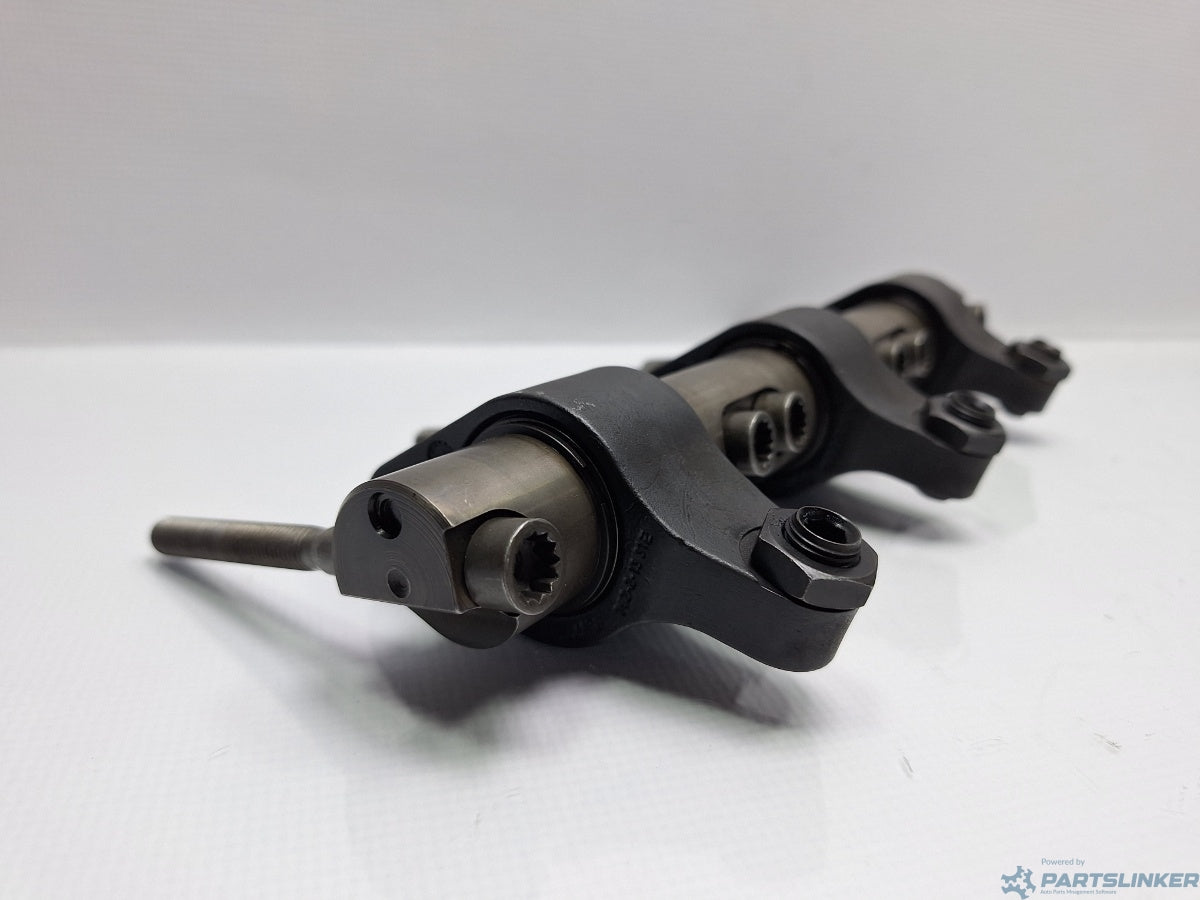 Rampa culbutori injectoare VOLKSWAGEN POLO (9N_) [ 2001 - 2012 ] TDI (AMF, BAY) 55KW|75HP 038109527AG