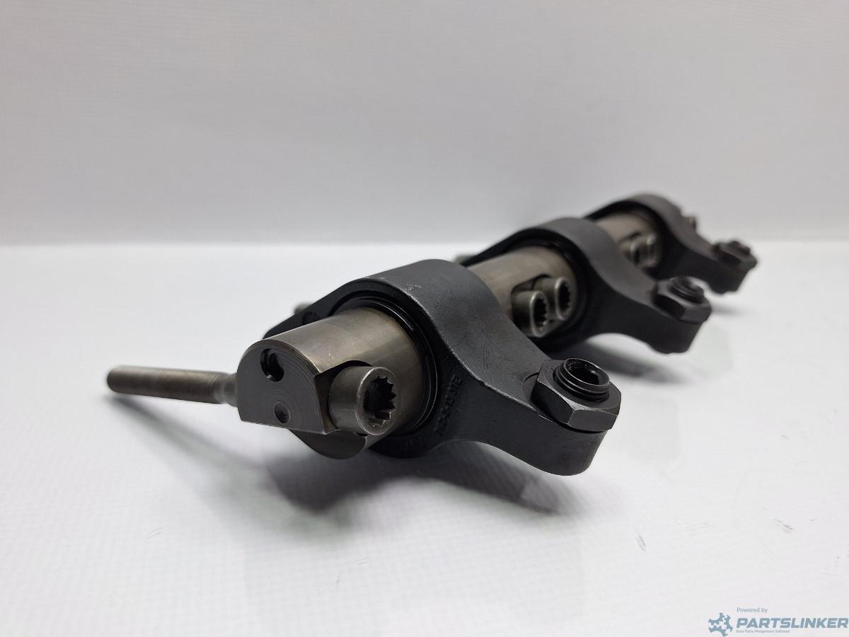 Rampa culbutori injectoare VOLKSWAGEN POLO (9N_) [ 2001 - 2012 ] TDI (AMF, BAY) 55KW|75HP OEM 038109527AG