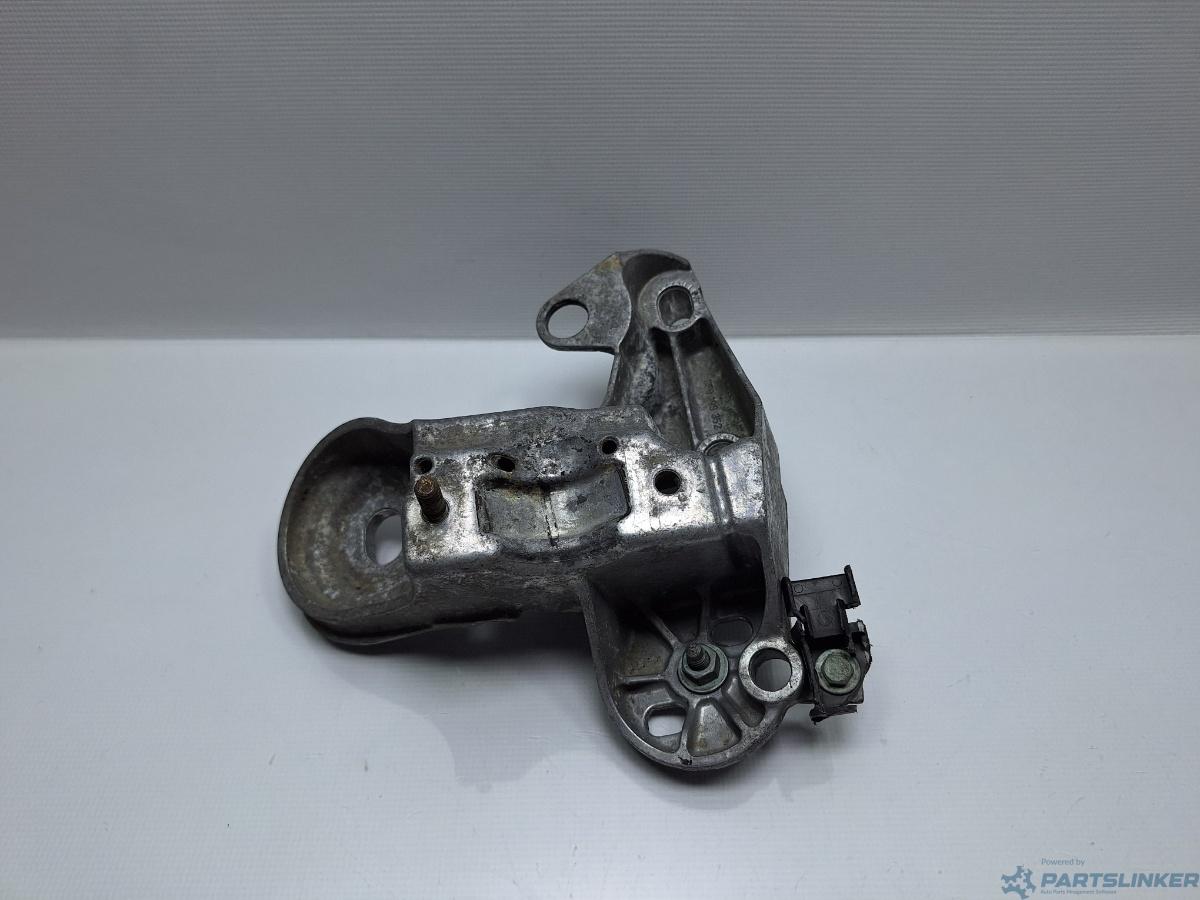 Suport bara stabilizatoare dreapta AUDI A4 III Avant (8ED, B7) [ 2004 - 2008 ] TDI 16V (BLB, BRE) 103KW|140HP OEM 8E0199352F