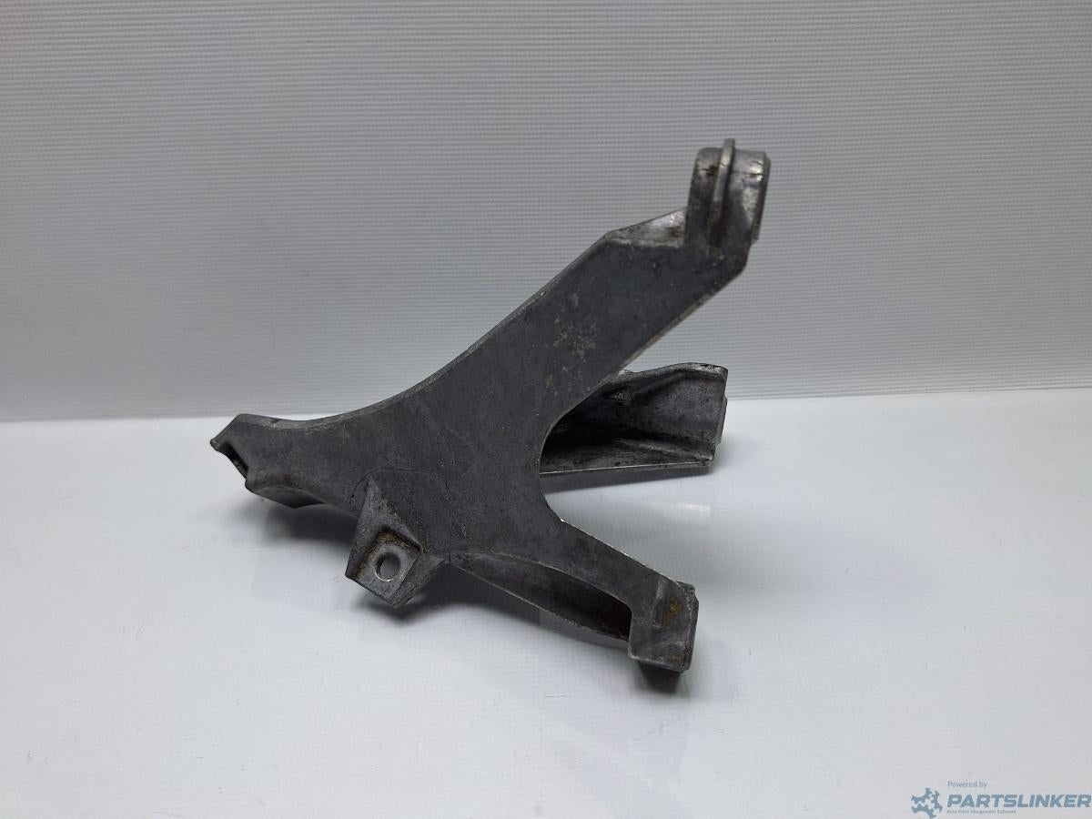 Suport motor dreapta AUDI A4 III Avant (8ED, B7) [ 2004 - 2008 ] TDI 16V (BLB, BRE) 103KW|140HP OEM 8E0199308AF