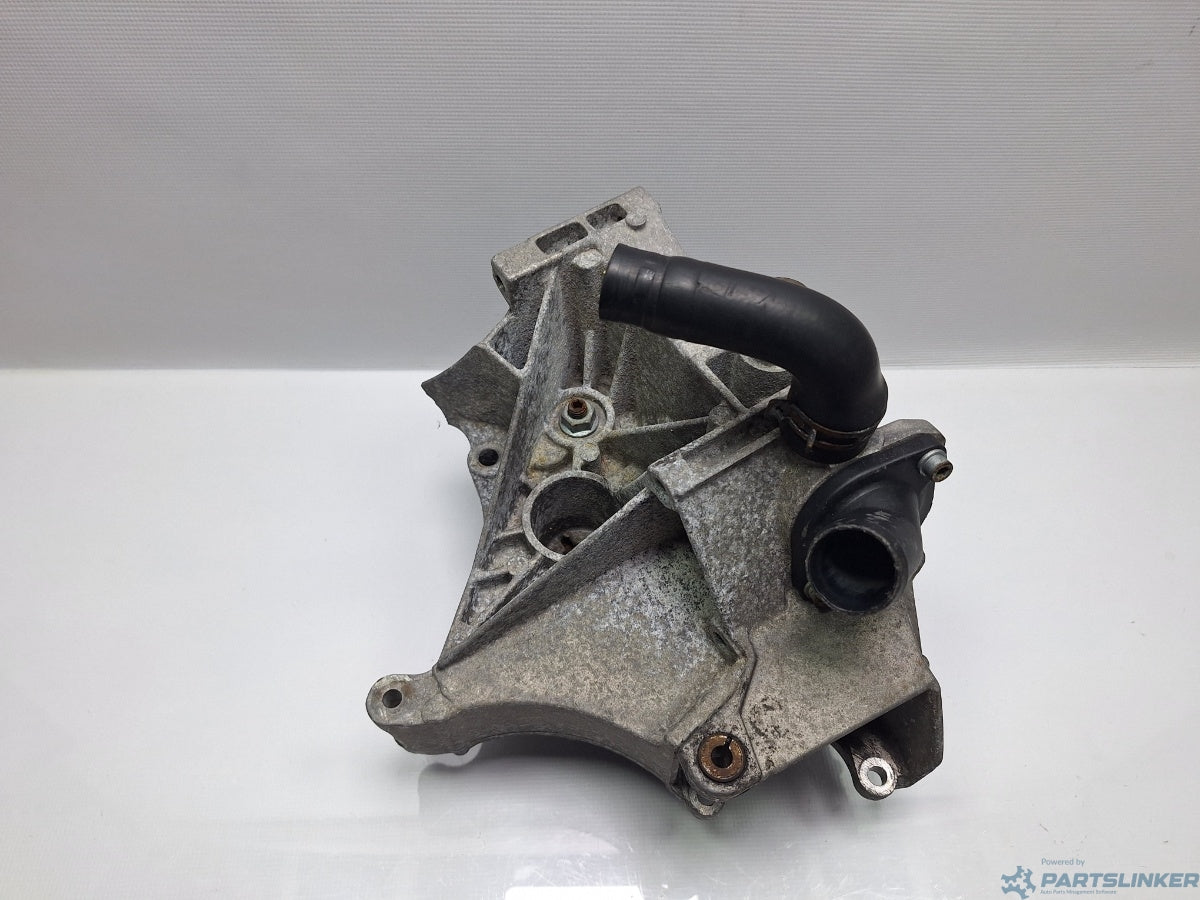 Suport accesorii VOLKSWAGEN PASSAT Estate (3B5) [ 1997 - 2001 ] TDI (AFN, AVG) 81KW|110HP 028903143AF