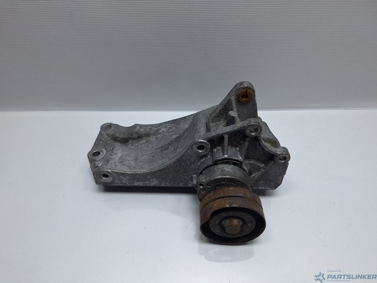 Suport accesorii VOLKSWAGEN GOLF IV (1J1) [ 1997 - 2007 ] 16V (AHW, AKQ, APE, AXP, BCA) 55KW|75HP 030145169H