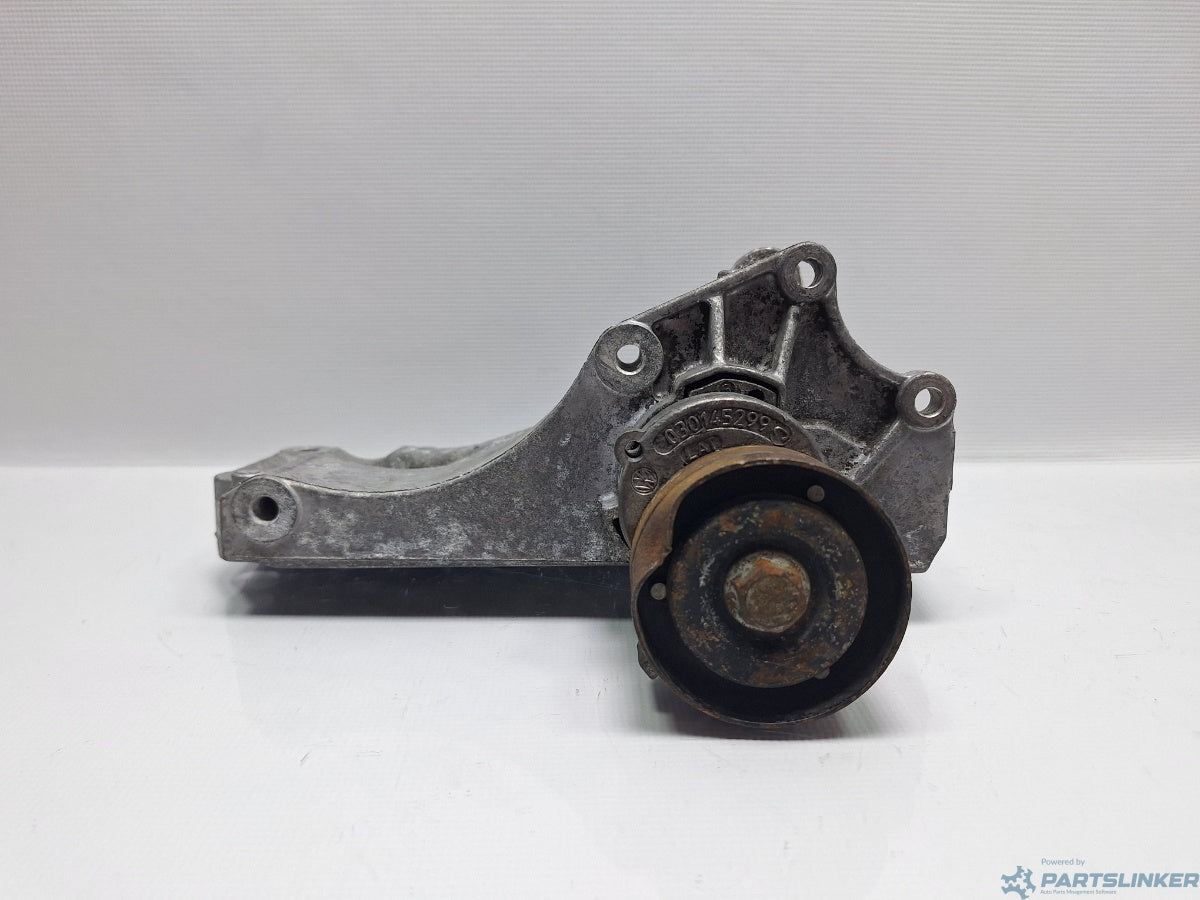 Suport accesorii VOLKSWAGEN GOLF IV (1J1) [ 1997 - 2007 ] 16V (AHW, AKQ, APE, AXP, BCA) 55KW|75HP 030145169H