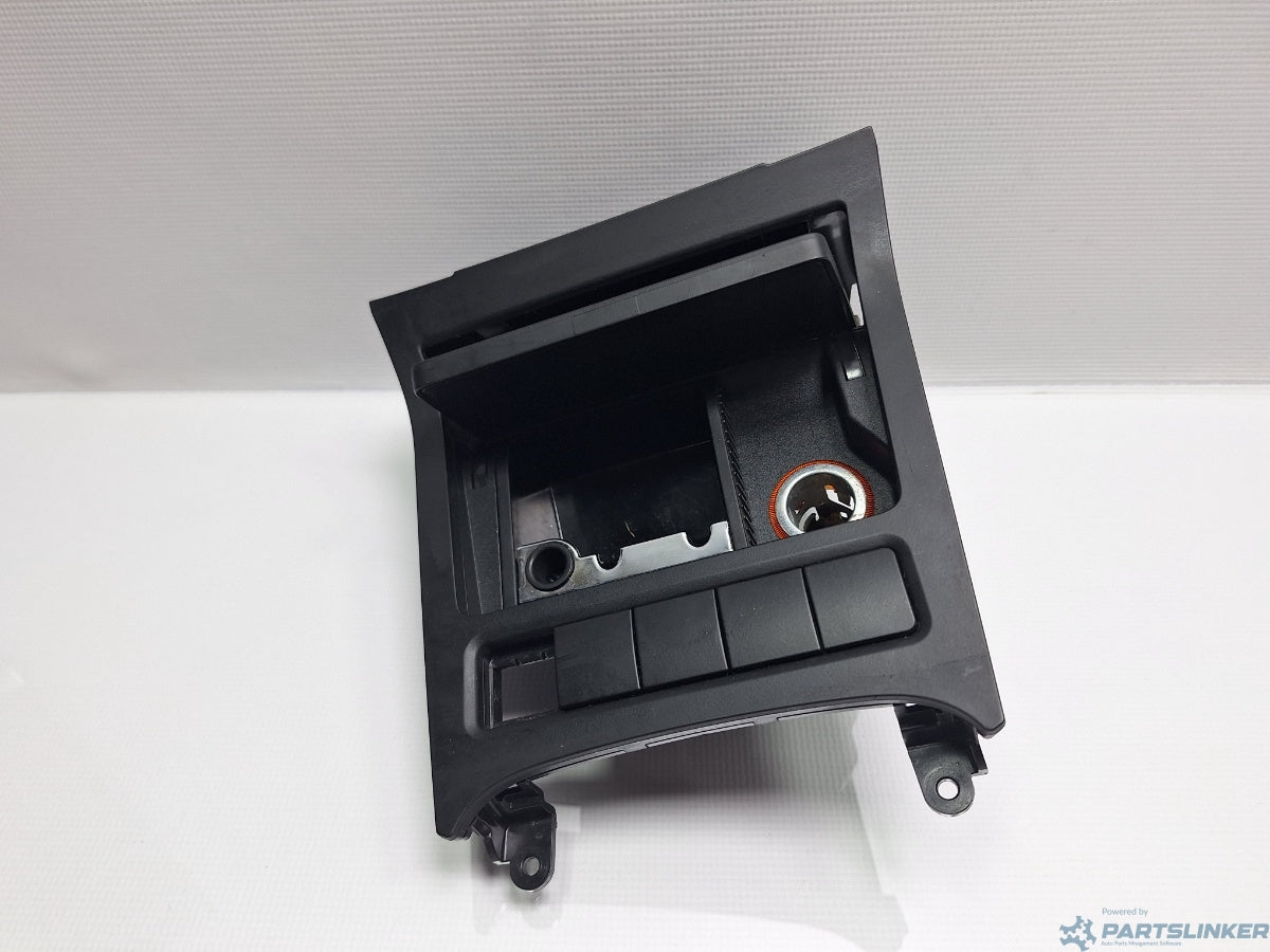 Scrumiera VOLKSWAGEN GOLF VAN VI Variant (AJ5) [ 2009 - 2014 ] 1.6 TDi BlueMotion (CAYC) 77KW|105HP 5K0857961