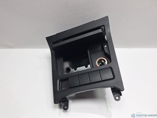 Scrumiera VOLKSWAGEN GOLF VAN VI Variant (AJ5) [ 2009 - 2014 ] 1.6 TDi BlueMotion (CAYC) 77KW|105HP 5K0857961