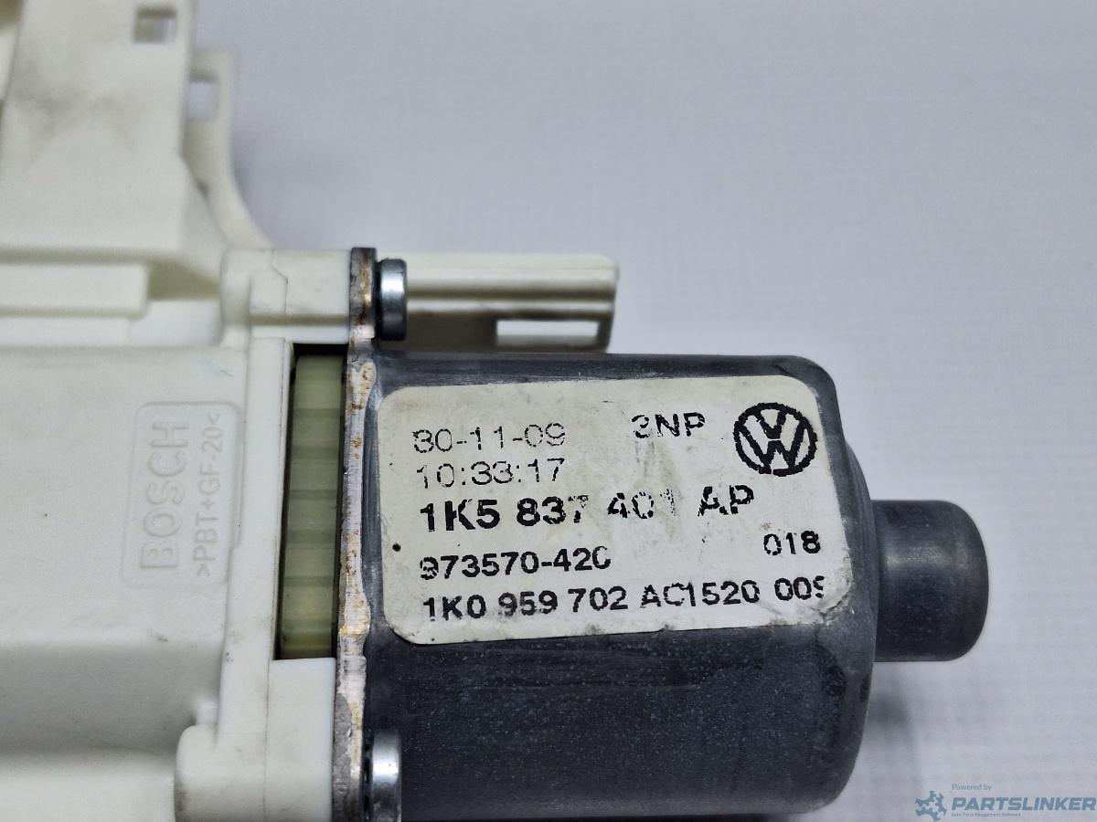 Motoras macara geam stanga fata VOLKSWAGEN GOLF VAN VI Variant (AJ5) [ 2009 - 2014 ] 1.6 TDi BlueMotion (CAYC) 77KW|105HP OEM 1K5837401AP