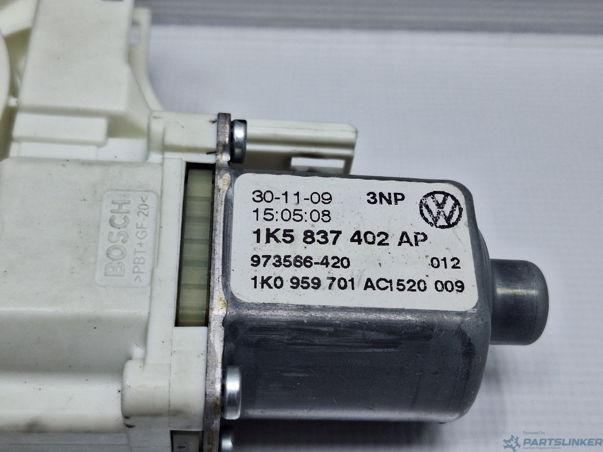 Motoras macara geam dreapta fata VOLKSWAGEN GOLF VAN VI Variant (AJ5) [ 2009 - 2014 ] 1.6 TDi BlueMotion (CAYC) 77KW|105HP 1K5837402AP