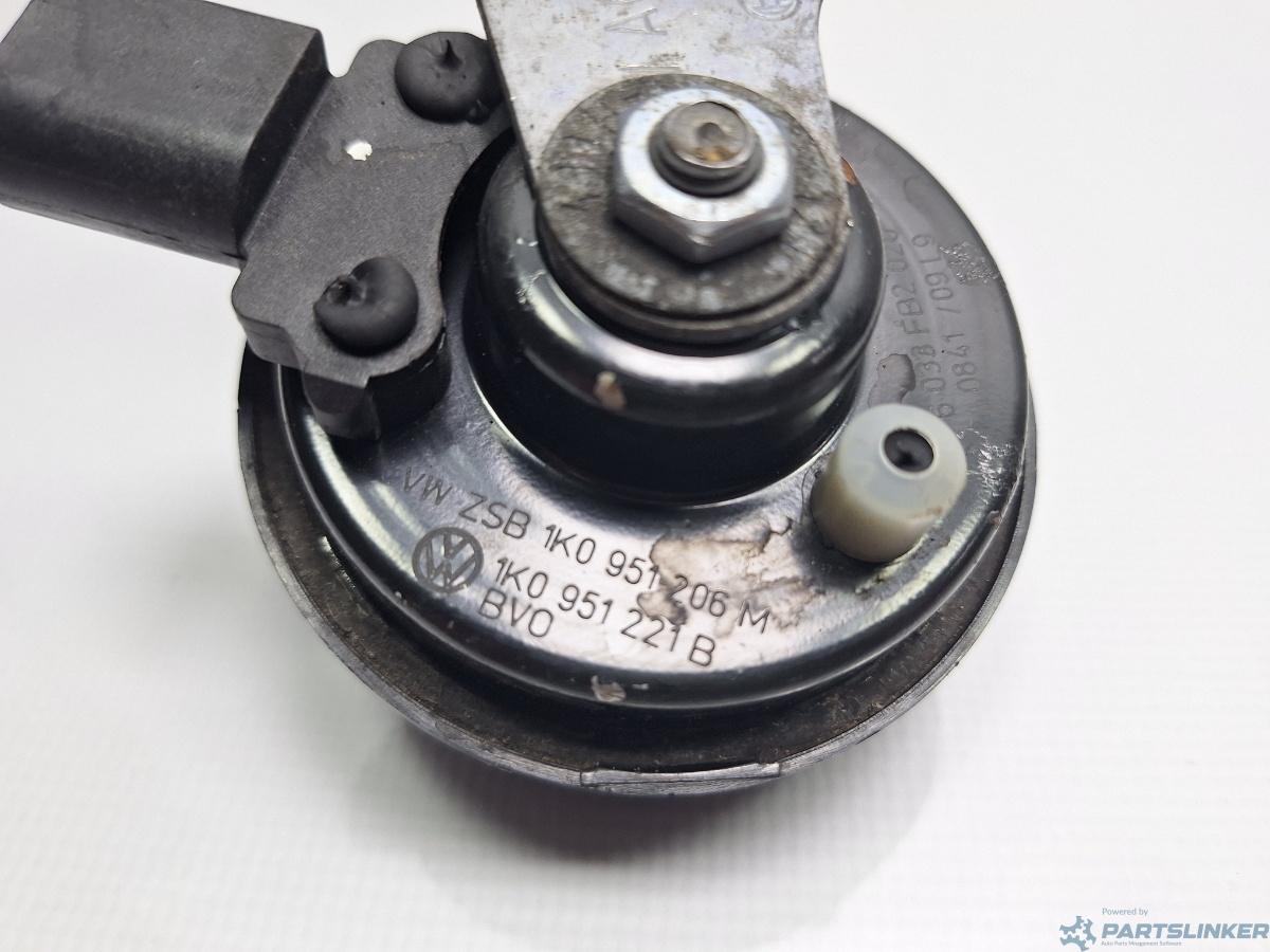 Claxon joase VOLKSWAGEN GOLF VAN VI Variant (AJ5) [ 2009 - 2014 ] 1.6 TDi BlueMotion (CAYC) 77KW|105HP OEM 1K0951221B