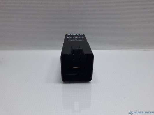 Releu bujii VOLKSWAGEN GOLF VAN VI Variant (AJ5) [ 2009 - 2014 ] 1.6 TDi BlueMotion (CAYC) 77KW|105HP BOSCH 0281003038 038907281D