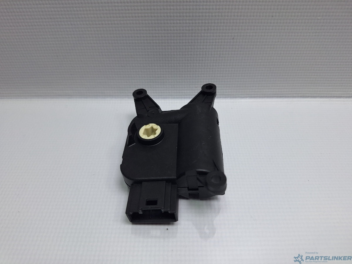 Motoras clapeta aeroterma VOLKSWAGEN GOLF VAN VI Variant (AJ5) [ 2009 - 2014 ] 1.6 TDi BlueMotion (CAYC) 77KW|105HP 1K0907511J