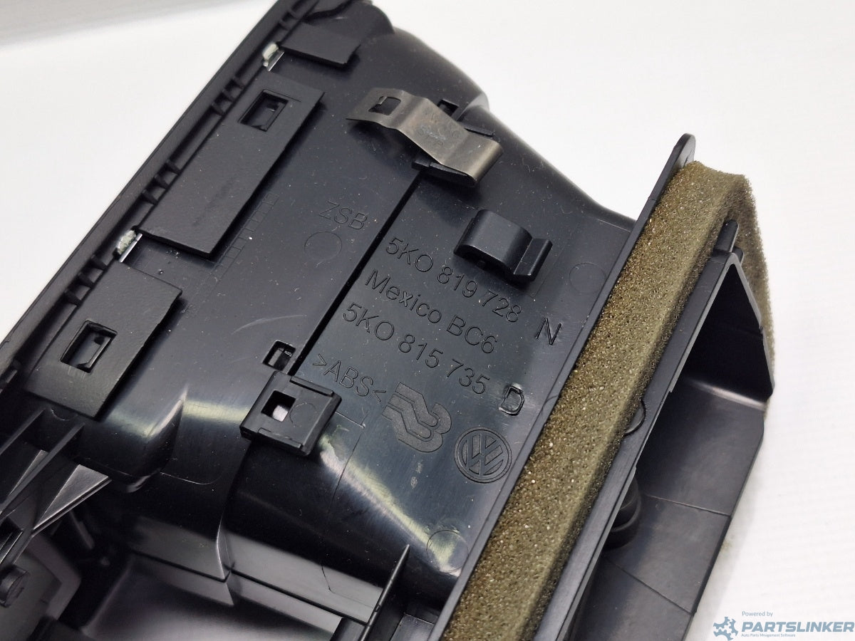 Grila ventilatie centrala bord VOLKSWAGEN GOLF VAN VI Variant (AJ5) [ 2009 - 2014 ] 1.6 TDi BlueMotion (CAYC) 77KW|105HP 5K0819728N