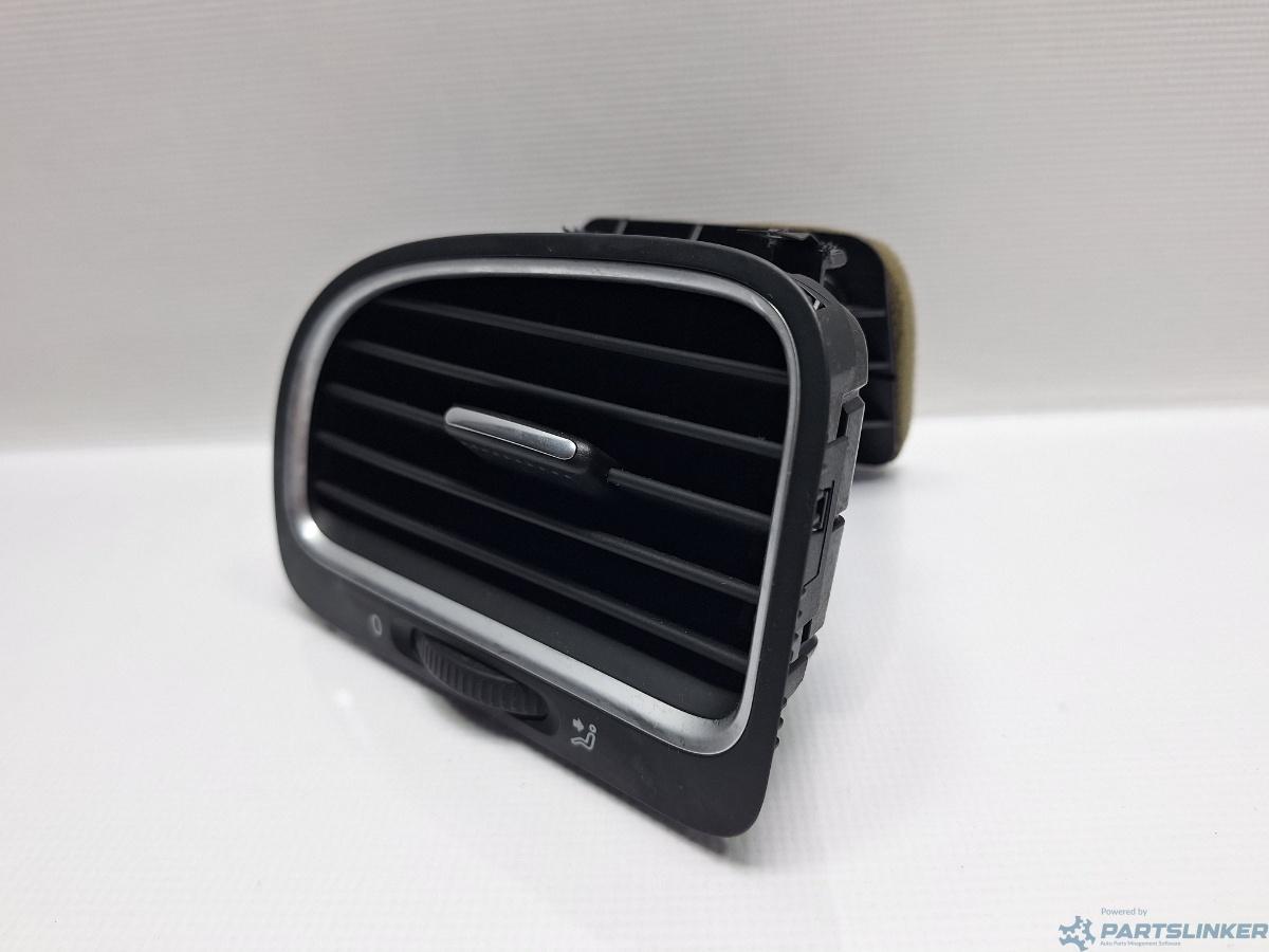 Gura ventilatie bord Stanga VOLKSWAGEN GOLF VAN VI Variant (AJ5) [ 2009 - 2014 ] 1.6 TDi BlueMotion (CAYC) 77KW|105HP OEM 5K0819703K