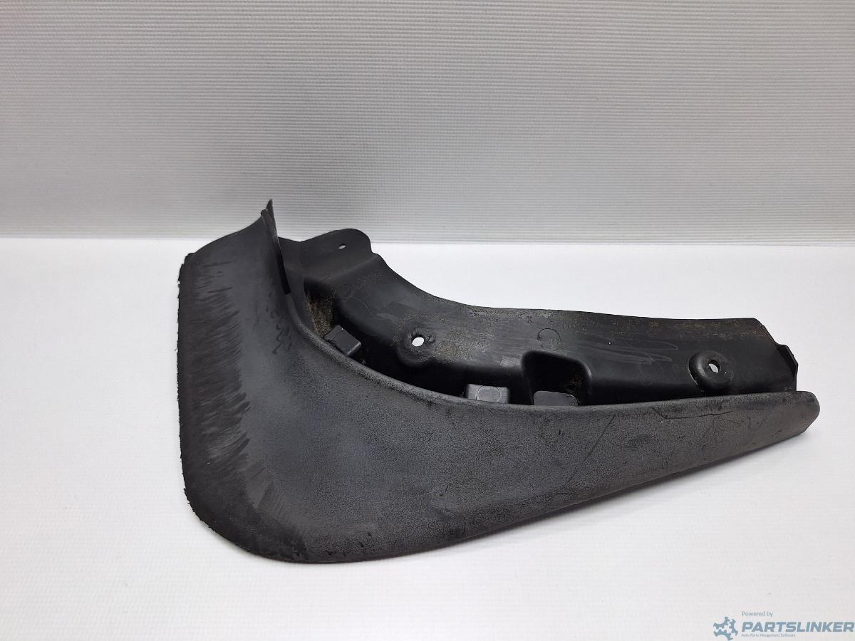 Aparatori noroi spate VOLKSWAGEN GOLF VAN VI Variant (AJ5) [ 2009 - 2014 ] 1.6 TDi BlueMotion (CAYC) 77KW|105HP OEM 1K9075101