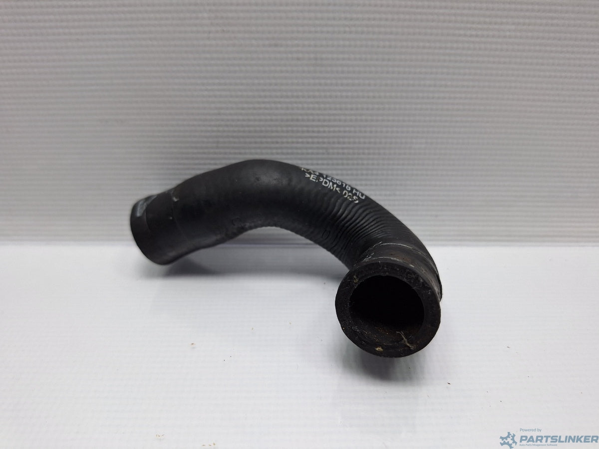 Furtun apa VOLKSWAGEN GOLF VAN VI Variant (AJ5) [ 2009 - 2014 ] 1.6 TDi BlueMotion (CAYC) 77KW|105HP 1K0122058L