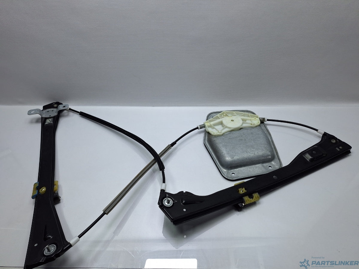 Macara geam dreapta fata VOLKSWAGEN GOLF VAN VI Variant (AJ5) [ 2009 - 2014 ] 1.6 TDi BlueMotion (CAYC) 77KW|105HP 1K5837462B