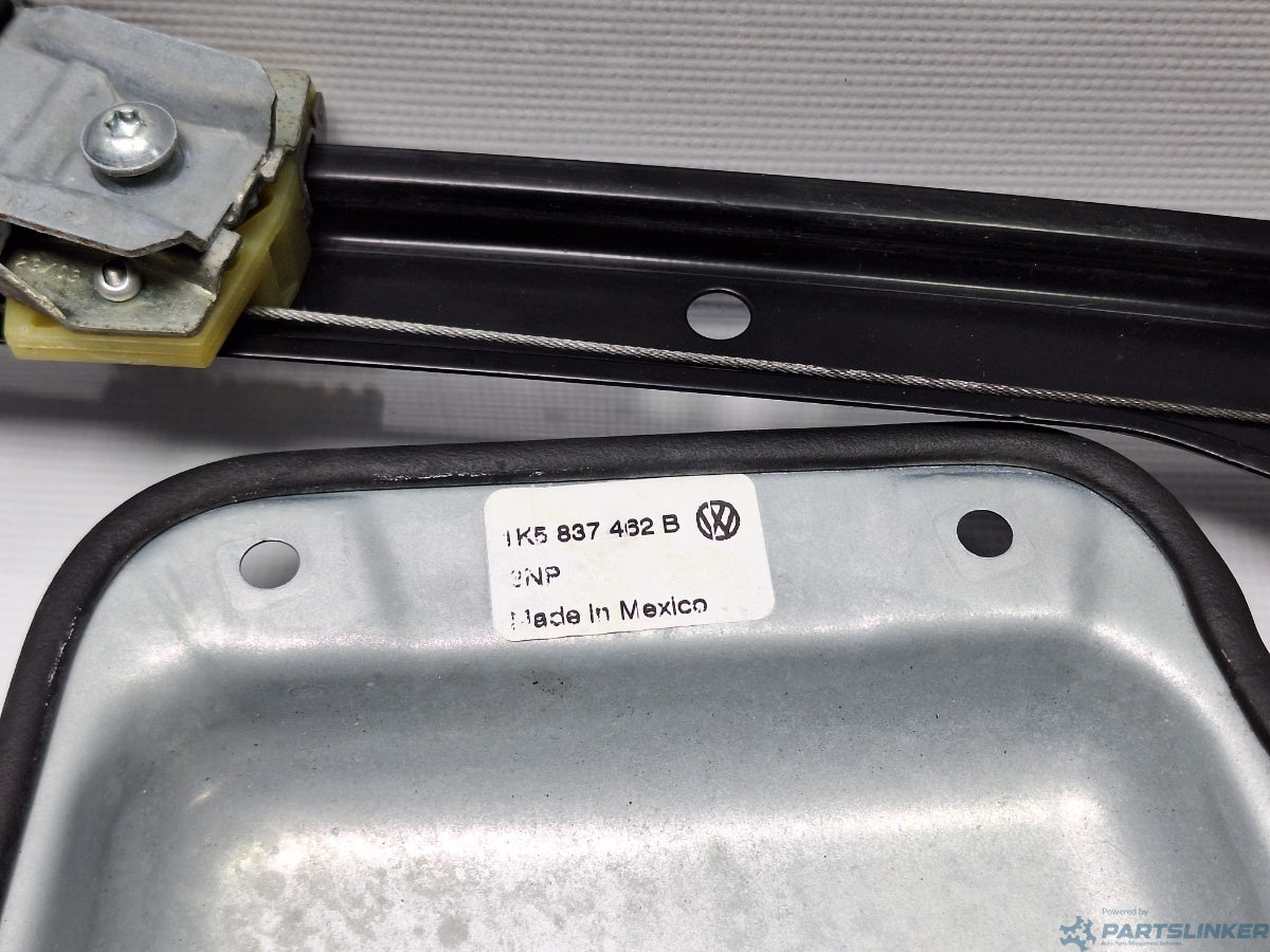 Macara geam dreapta fata VOLKSWAGEN GOLF VAN VI Variant (AJ5) [ 2009 - 2014 ] 1.6 TDi BlueMotion (CAYC) 77KW|105HP 1K5837462B