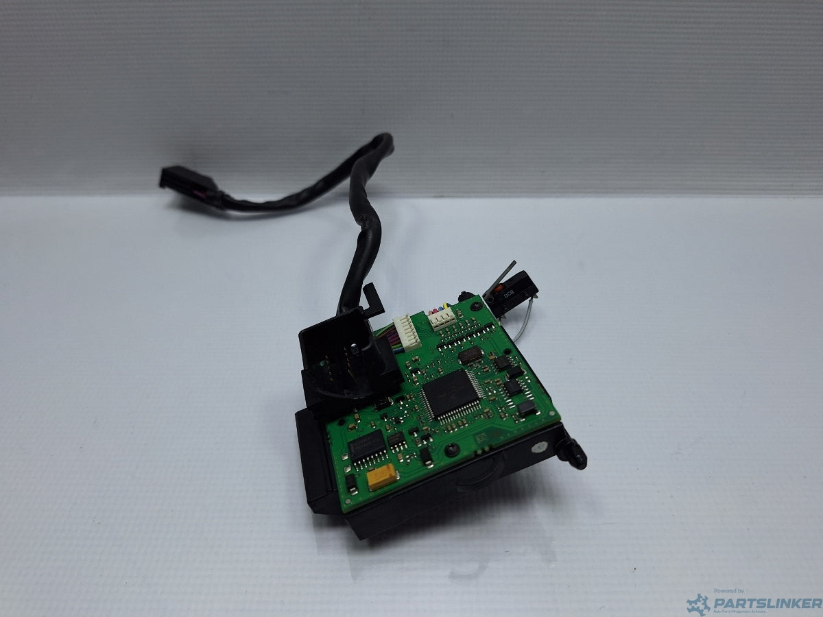 Modul selector viteze VOLKSWAGEN GOLF VAN VI Variant (AJ5) [ 2009 - 2014 ] 1.6 TDi BlueMotion (CAYC) 77KW|105HP PQ36DQRL