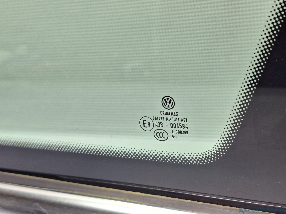 Geam fix lateral dreapta spate VOLKSWAGEN GOLF VAN VI Variant (AJ5) [ 2009 - 2014 ] 1.6 TDi BlueMotion (CAYC) 77KW|105HP 1K9845298AC