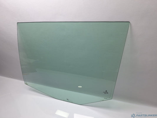 Geam usa stanga spate VOLKSWAGEN GOLF VAN VI Variant (AJ5) [ 2009 - 2014 ] 1.6 TDi BlueMotion (CAYC) 77KW|105HP 1K9845025