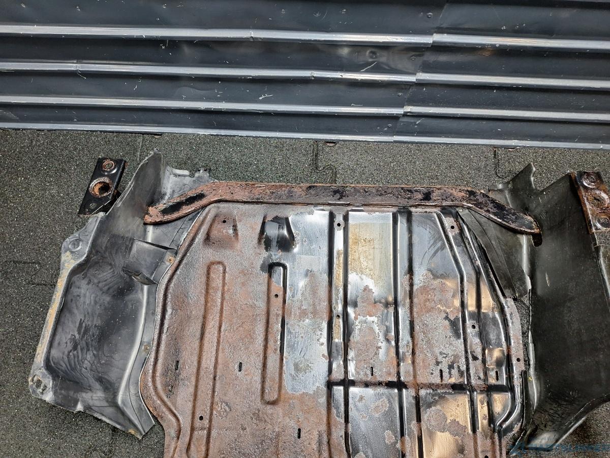 Scut motor metalic VOLKSWAGEN GOLF VAN IV Variant (1J5) [ 1999 - 2006 ] TDI (AGR, ALH) 66KW|90HP OEM 1J0825245E