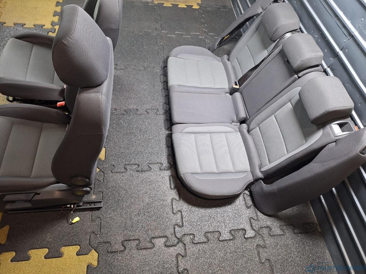 Interior complet VOLKSWAGEN GOLF VAN VI Variant (AJ5) [ 2009 - 2014 ] 1.6 TDi BlueMotion (CAYC) 77KW|105HP OEM 1K0971392EQ