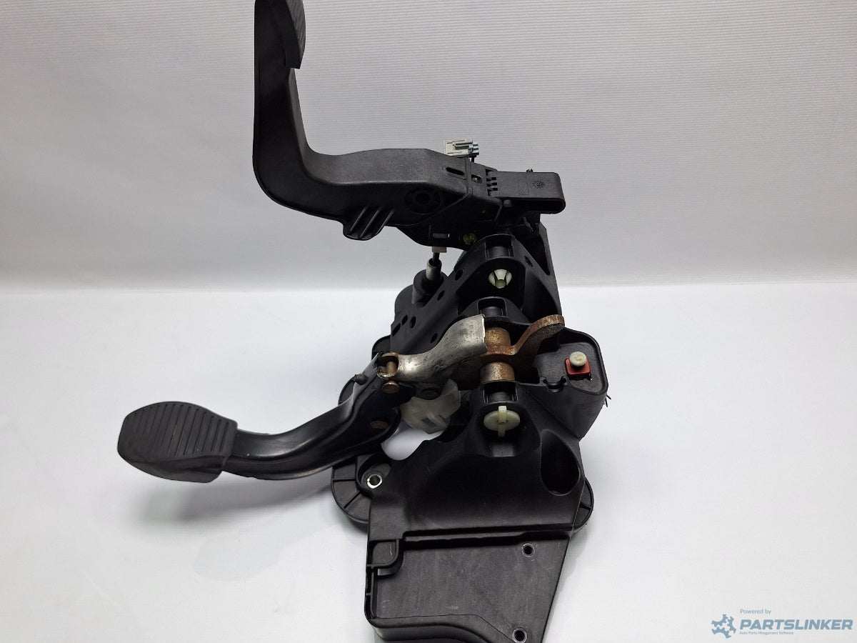 Pedalier FIAT GRANDE PUNTO (199_) [ 2005 - 2013 ] JTD Multijet (199 A3.000) 66KW|90HP 3801990114