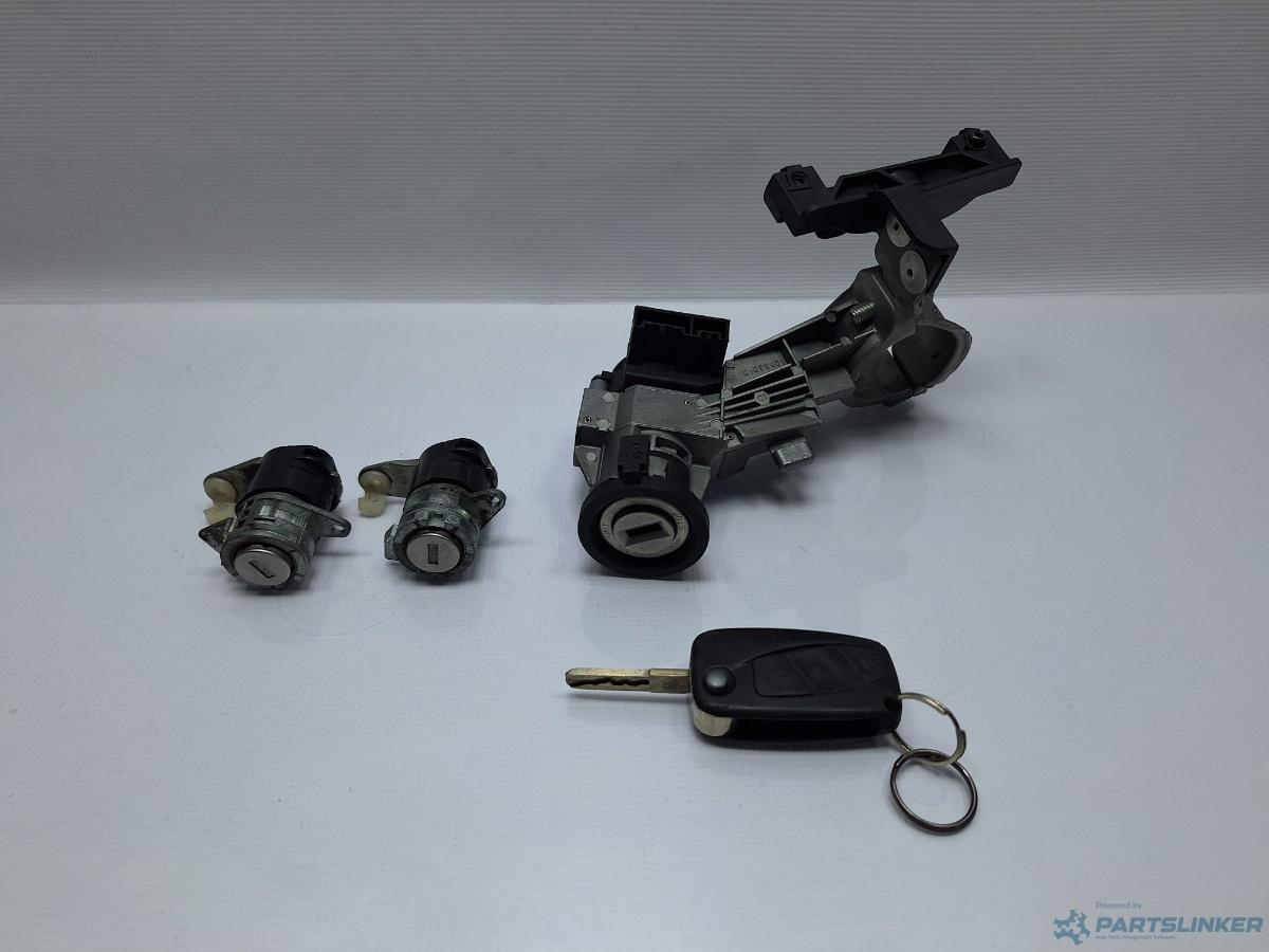 Set butuci cu contact si cheie FIAT GRANDE PUNTO (199_) [ 2005 - 2013 ] JTD Multijet (199 A3.000) 66KW|90HP OEM 51793074