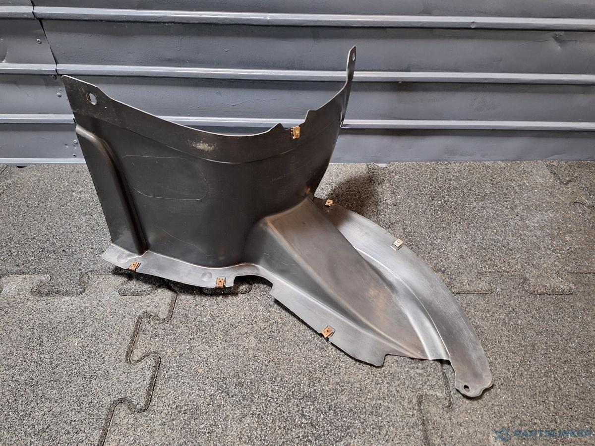 Carenaj roata stanga fata VOLKSWAGEN PASSAT CC (357) [ 2008 - 2012 ] TDI (CBAB, CFFB) 103KW|140HP OEM 3C8805911B