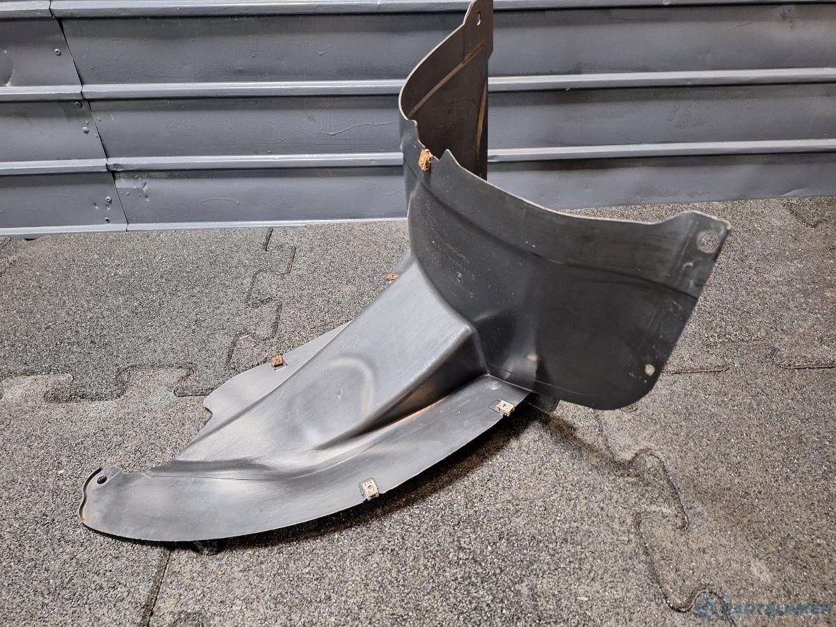 Carenaj roata stanga fata VOLKSWAGEN PASSAT CC (357) [ 2008 - 2012 ] TDI (CBAB, CFFB) 103KW|140HP OEM 3C8805911B