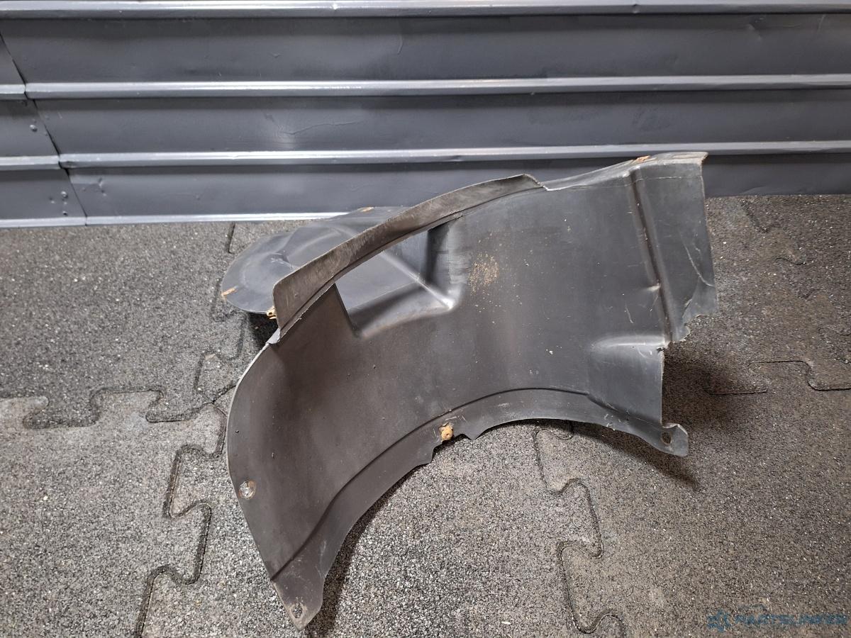 Carenaj roata dreapta fata VOLKSWAGEN PASSAT CC (357) [ 2008 - 2012 ] TDI (CBAB, CFFB) 103KW|140HP OEM 3C8805912A