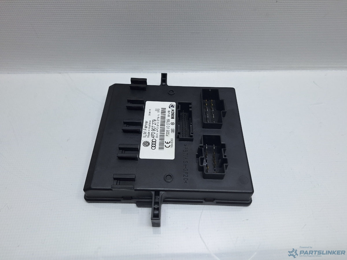 Calculator lumini AUDI A6/S6 III Saloon (4F2, C6) [ 2004 - 2011 ] TDI (CAHA) 125KW|170HP 4F0907279 , 4F0907279N