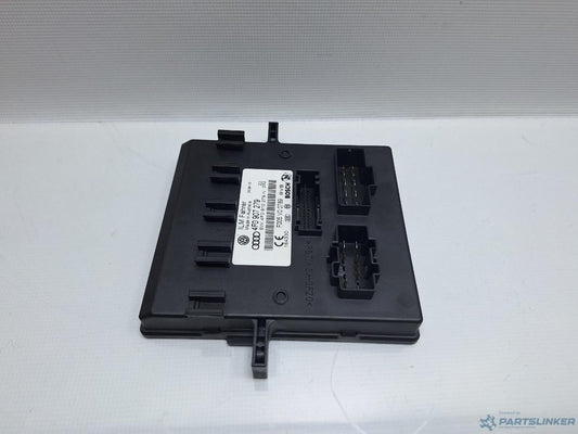 Calculator lumini AUDI A6/S6 III Saloon (4F2, C6) [ 2004 - 2011 ] TDI (CAHA) 125KW|170HP OEM 4F0907279 , 4F0907279N