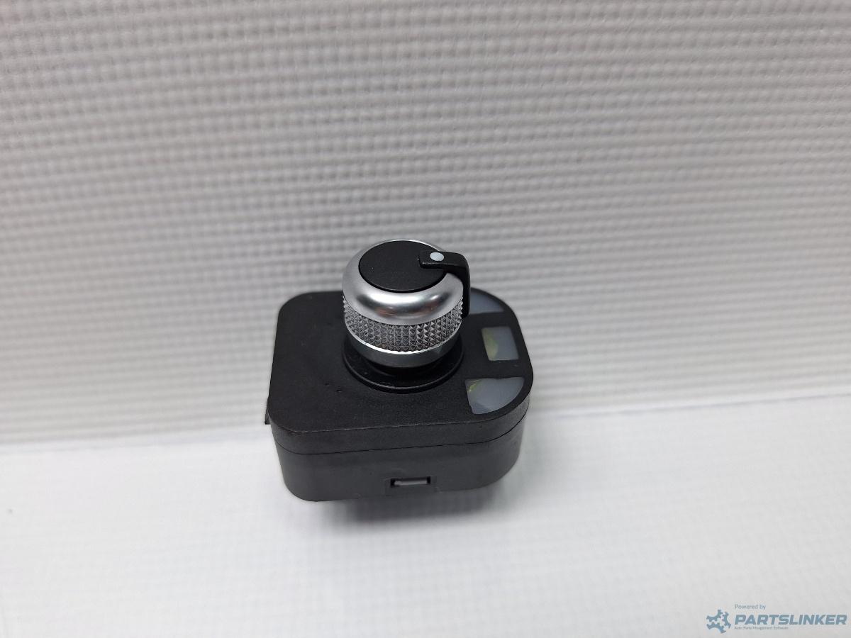 Buton reglaj oglinzi AUDI A6/S6 III Saloon (4F2, C6) [ 2004 - 2011 ] TDI (CAHA) 125KW|170HP OEM 4F0959565