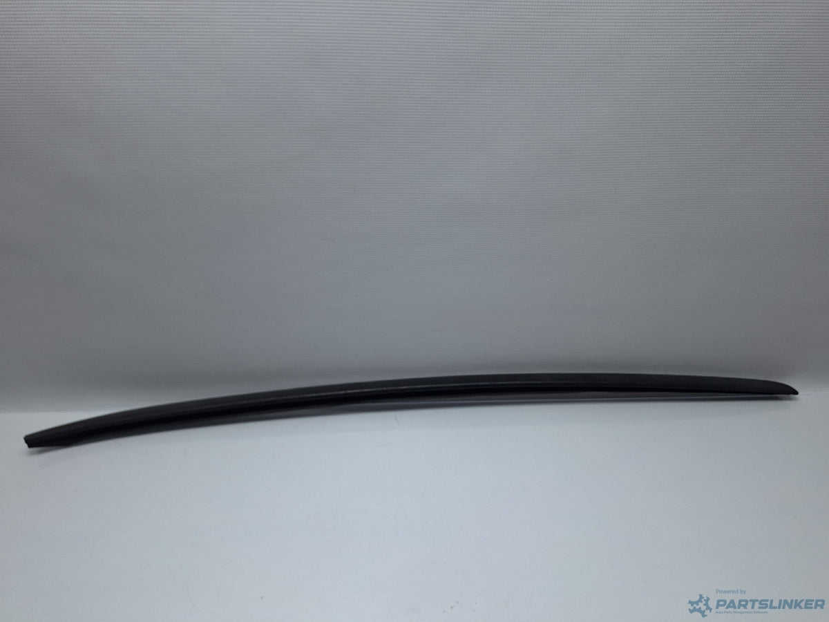 Cheder parbriz dreapta AUDI A6/S6 III Saloon (4F2, C6) [ 2004 - 2011 ] TDI (CAHA) 125KW|170HP 4F0854328