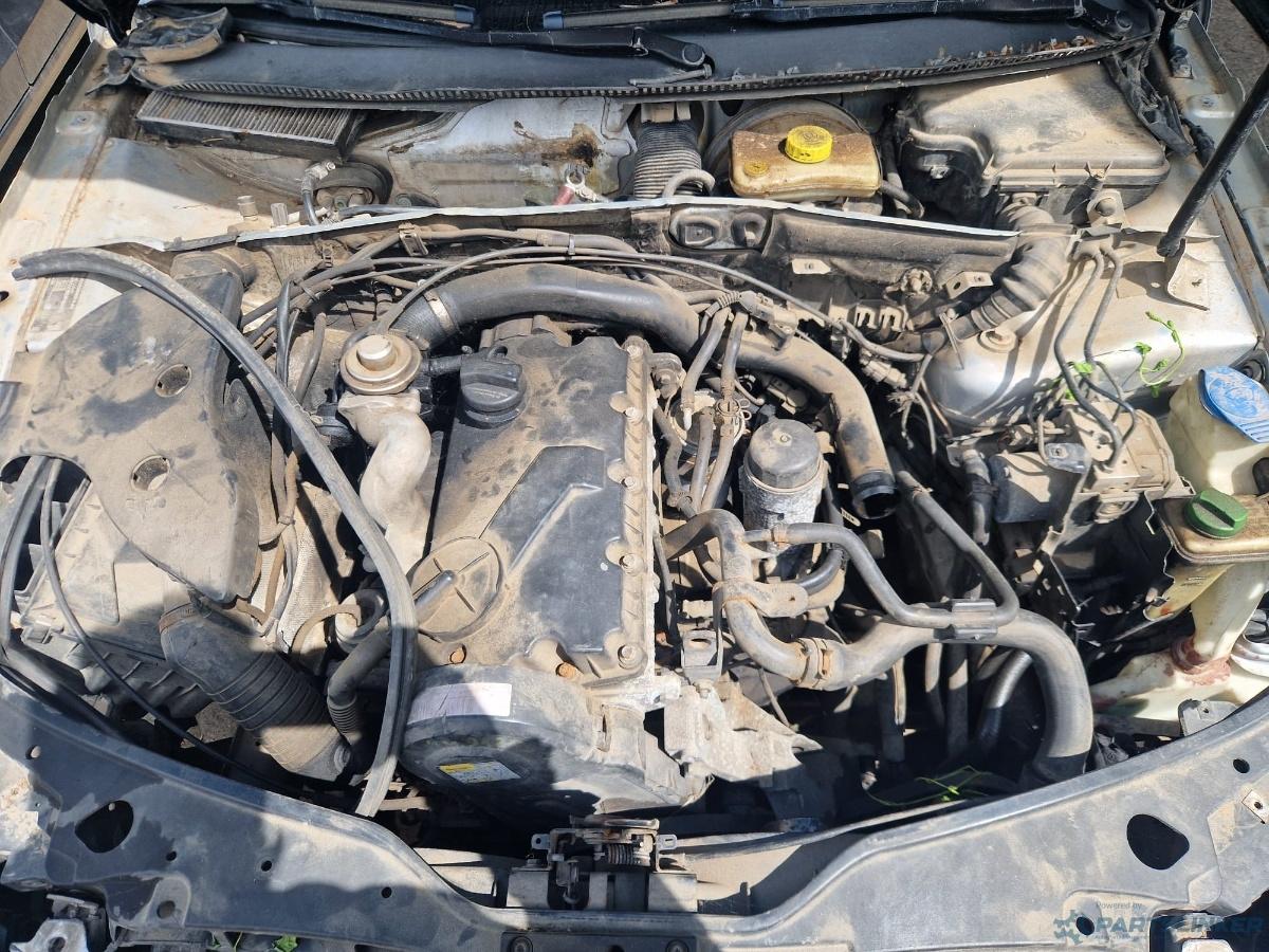Dezmembrez VOLKSWAGEN PASSAT (3B3) [ 2000 - 2005 ] TDI (AVB) 74KW|101HP
