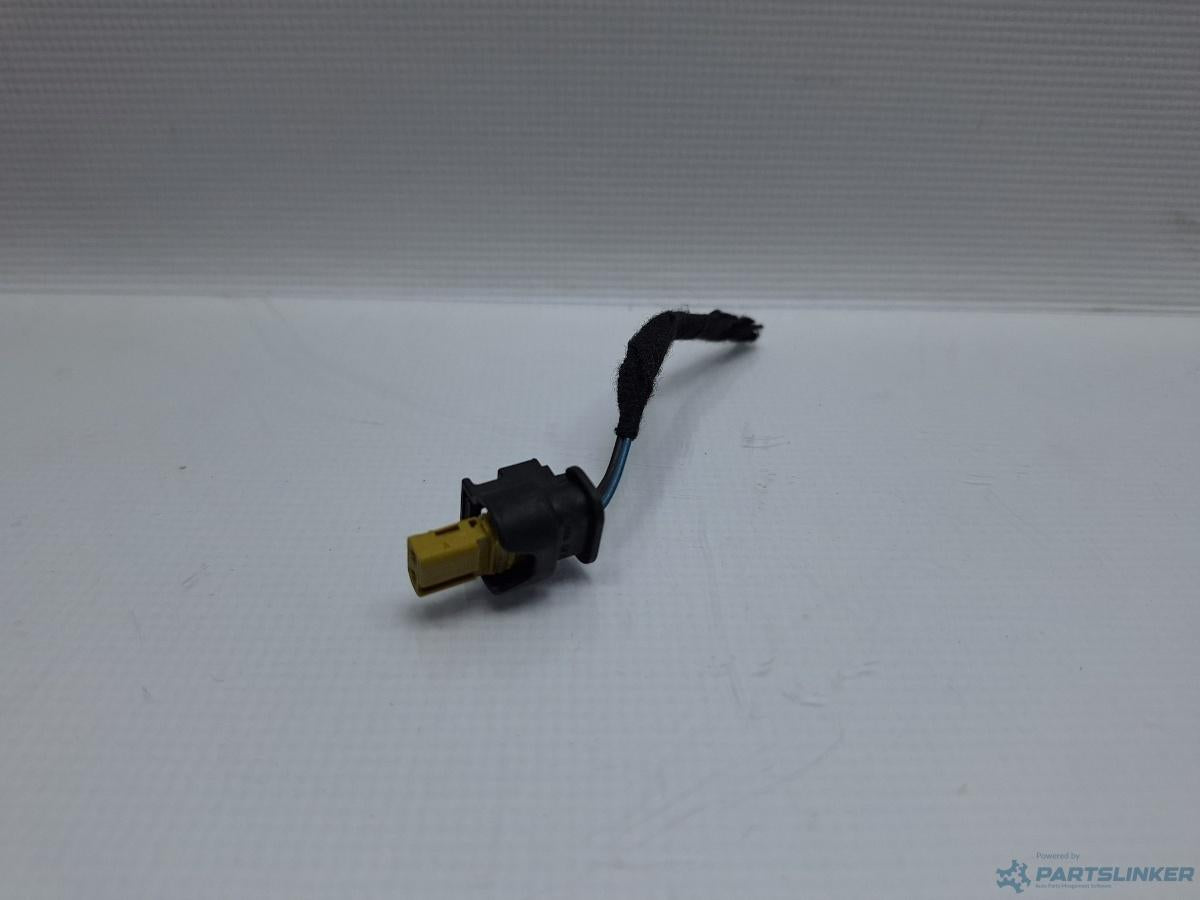 Mufa conector 2 pini AUDI A6/S6 III Saloon (4F2, C6) [ 2004 - 2011 ] TDI (CAHA) 125KW|170HP OEM 4F0973202