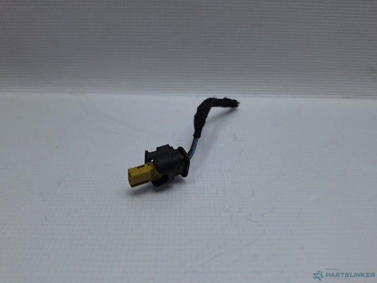 Mufa conector 2 pini AUDI A6/S6 III Saloon (4F2, C6) [ 2004 - 2011 ] TDI (CAHA) 125KW|170HP OEM 4F0973202