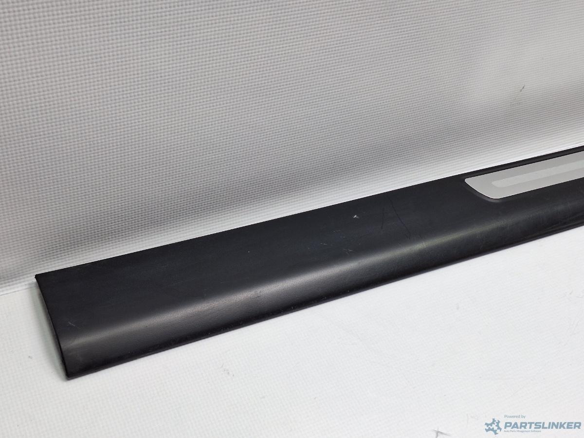 Ornament prag dreapta fata AUDI A6/S6 III Saloon (4F2, C6) [ 2004 - 2011 ] TDI (CAHA) 125KW|170HP OEM 4F0853374H