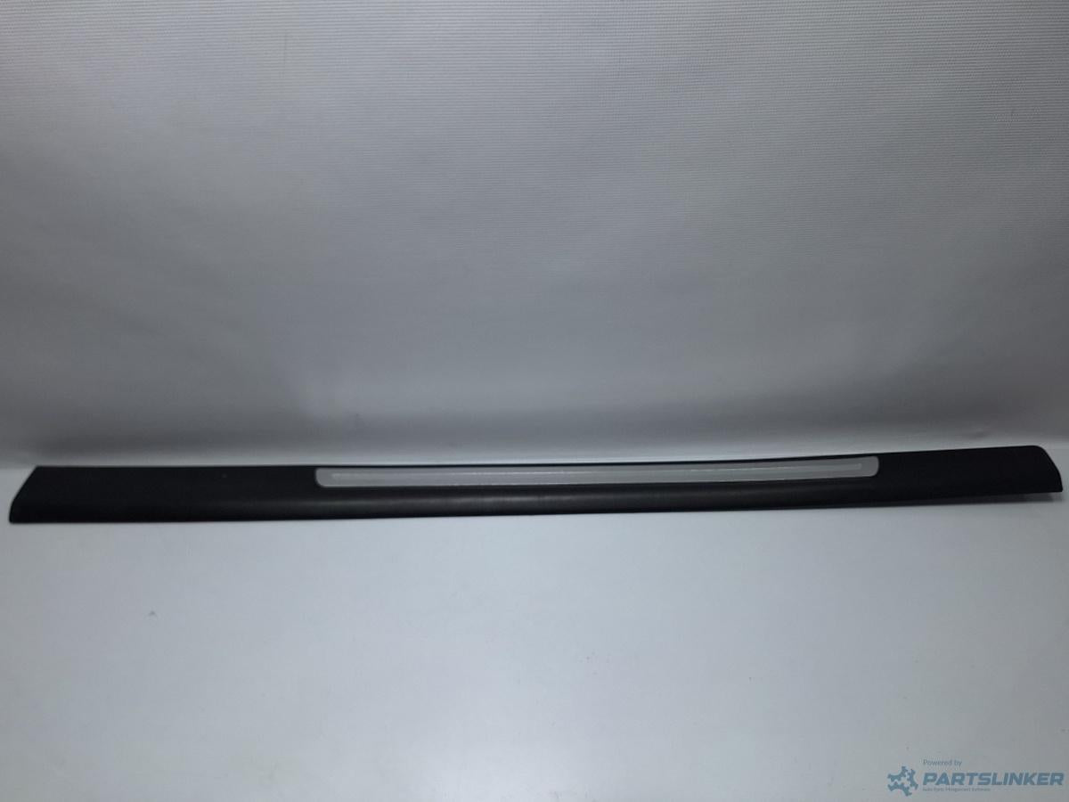 Ornament prag dreapta fata AUDI A6/S6 III Saloon (4F2, C6) [ 2004 - 2011 ] TDI (CAHA) 125KW|170HP OEM 4F0853374H
